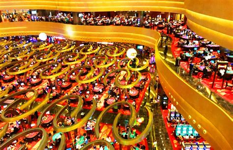 Marina Bay Sands Casino .